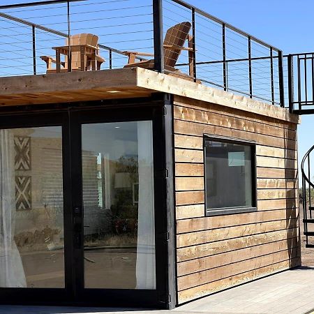 New The Buffalo-Shipping Container In Alpine Exterior photo